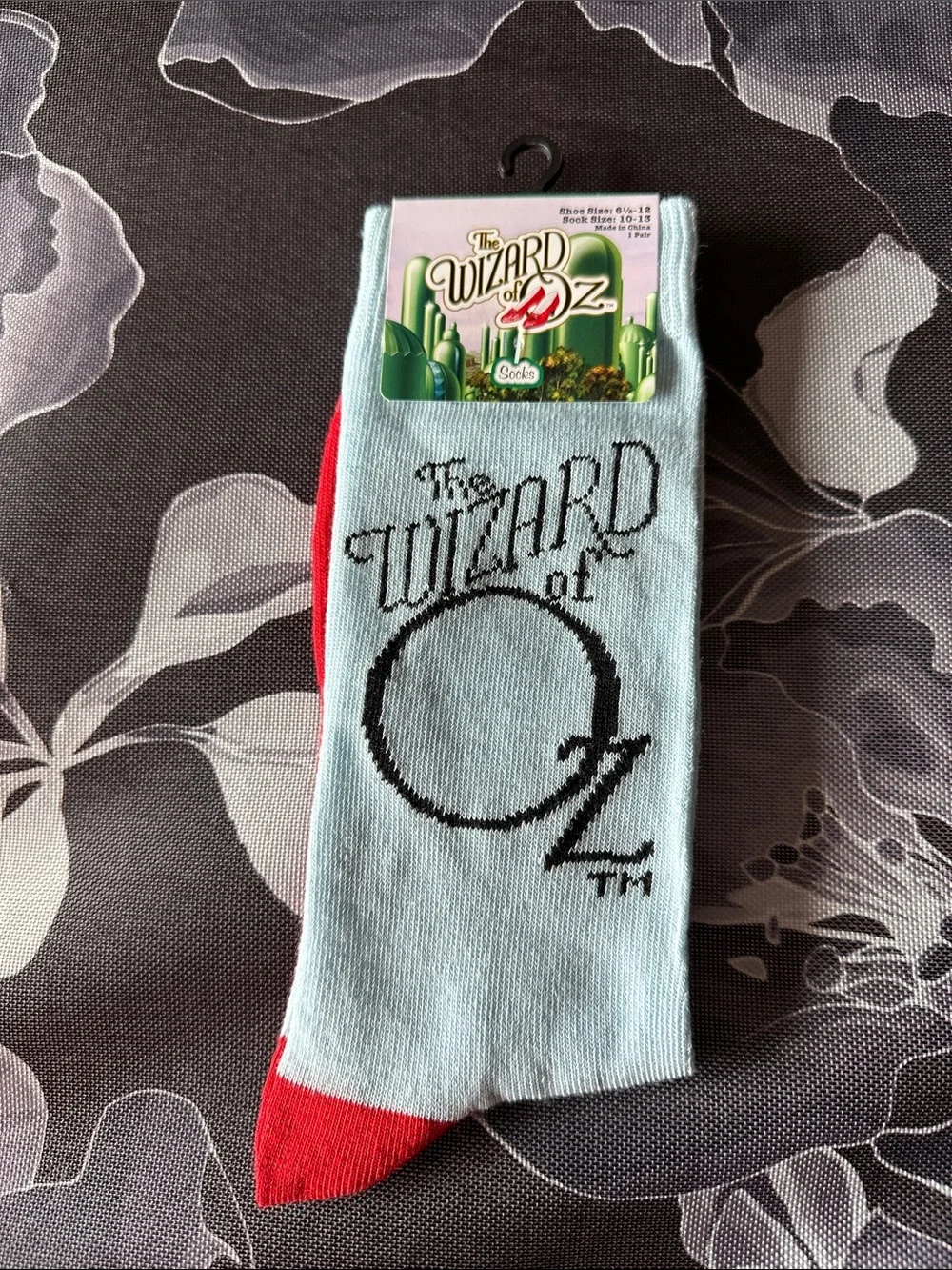🌵3/$15 Wizard of OZ crew socks ( see description)